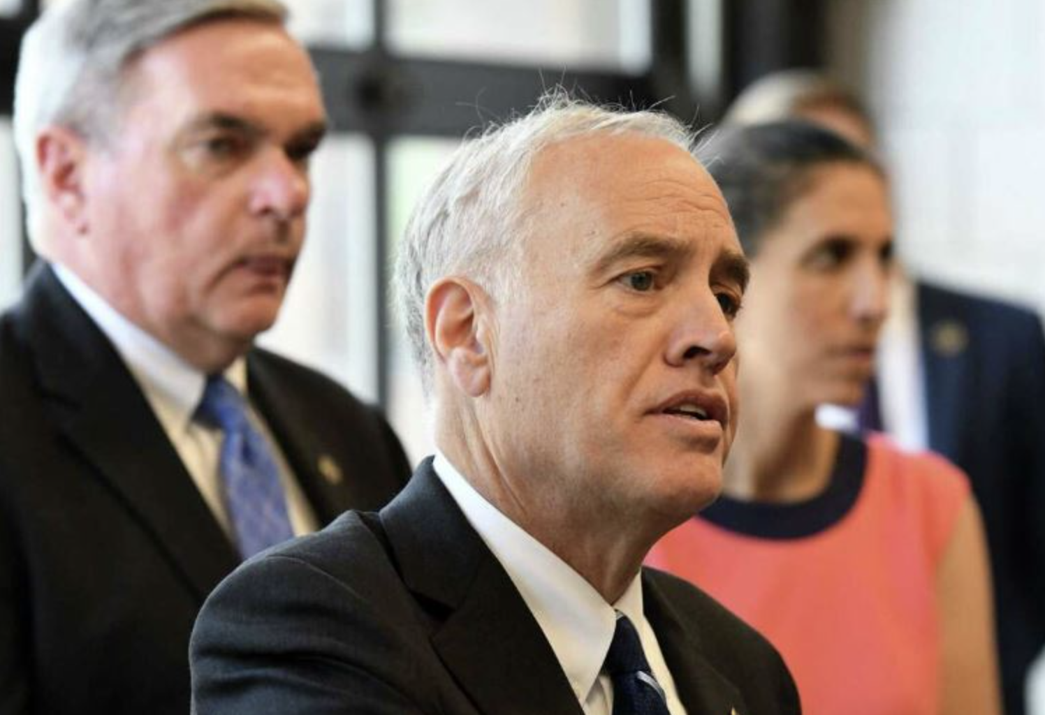 Outmigration hurting state tax revenue, DiNapoli says 1